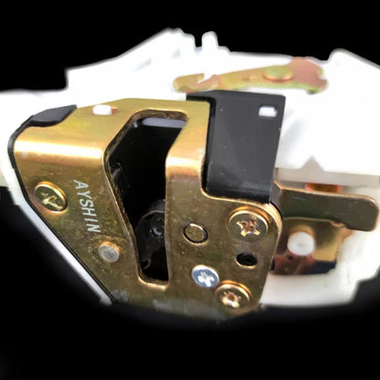 Door Lock Latch L+R Fits Toyota Hilux Vigo SR5 KUN16 KUN26 2D Pickup 2005-15 D05