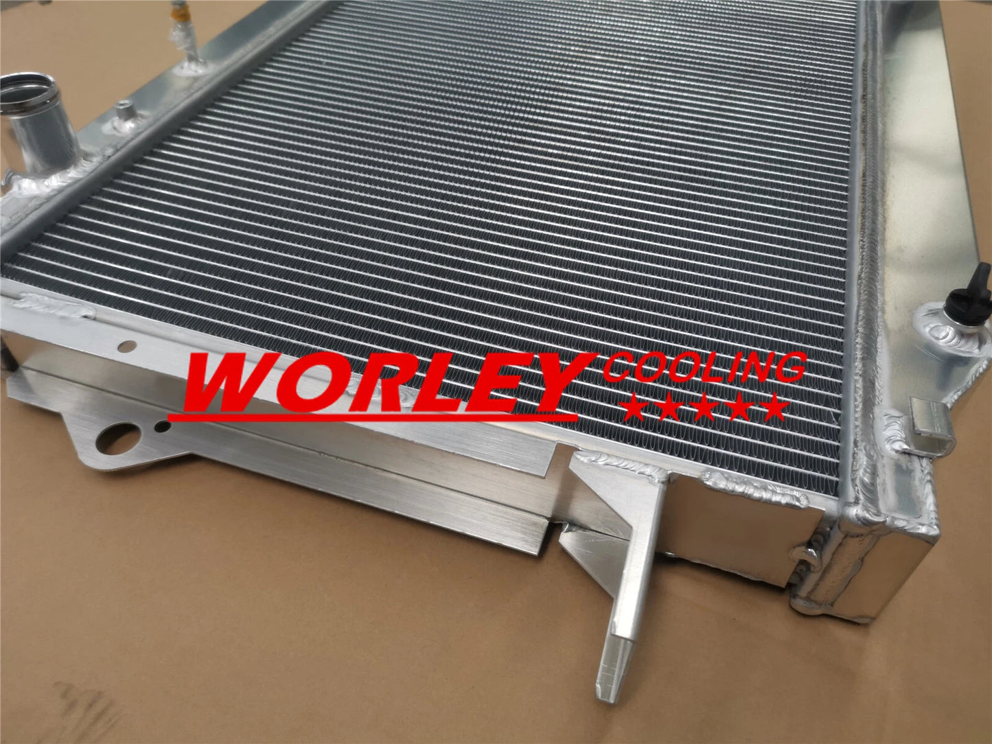 Aluminum Radiator for Landcruiser FJ80 FZJ80 4.5L 1FZ-FE (1992-1998)