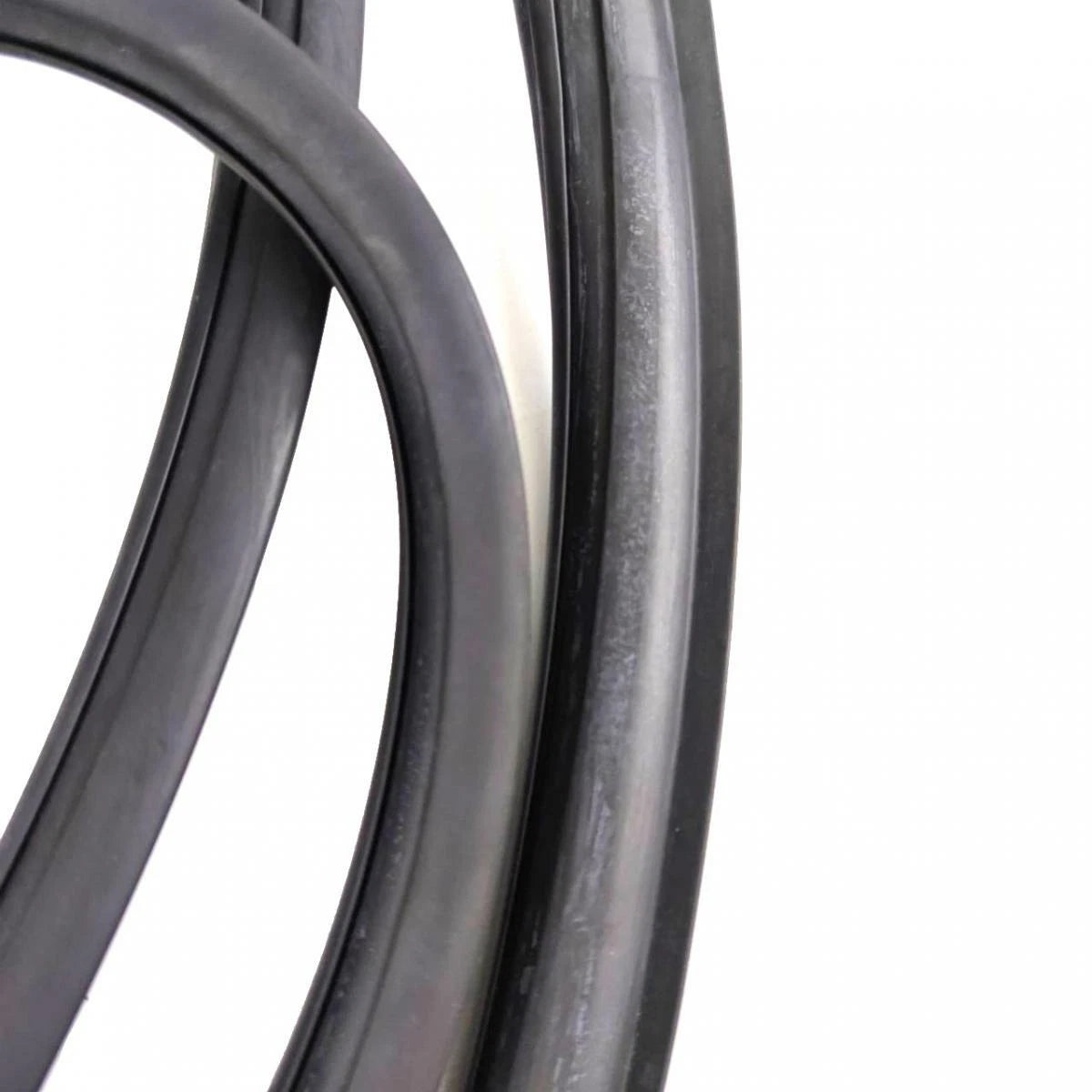 Windshiled Weatherstrip Rubber Rear Fits Nissan Sentra Sunny B12 4D SED 1985-90