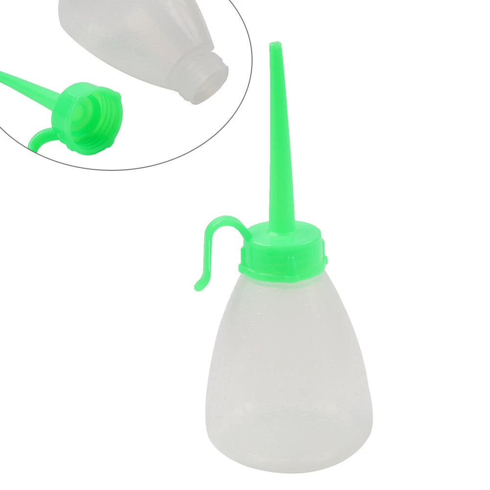 Oil Can Pump Oiler 60ml for Old-Fashioned Household Lockstitch Sewing Machine