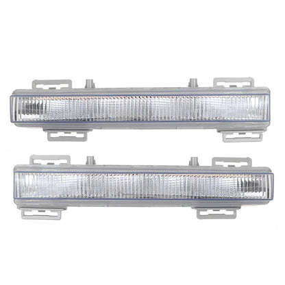 1 Pair LED Fog Lamp DRL Light for Mercedes X204 GLK250 GLK350 (2009–2015)