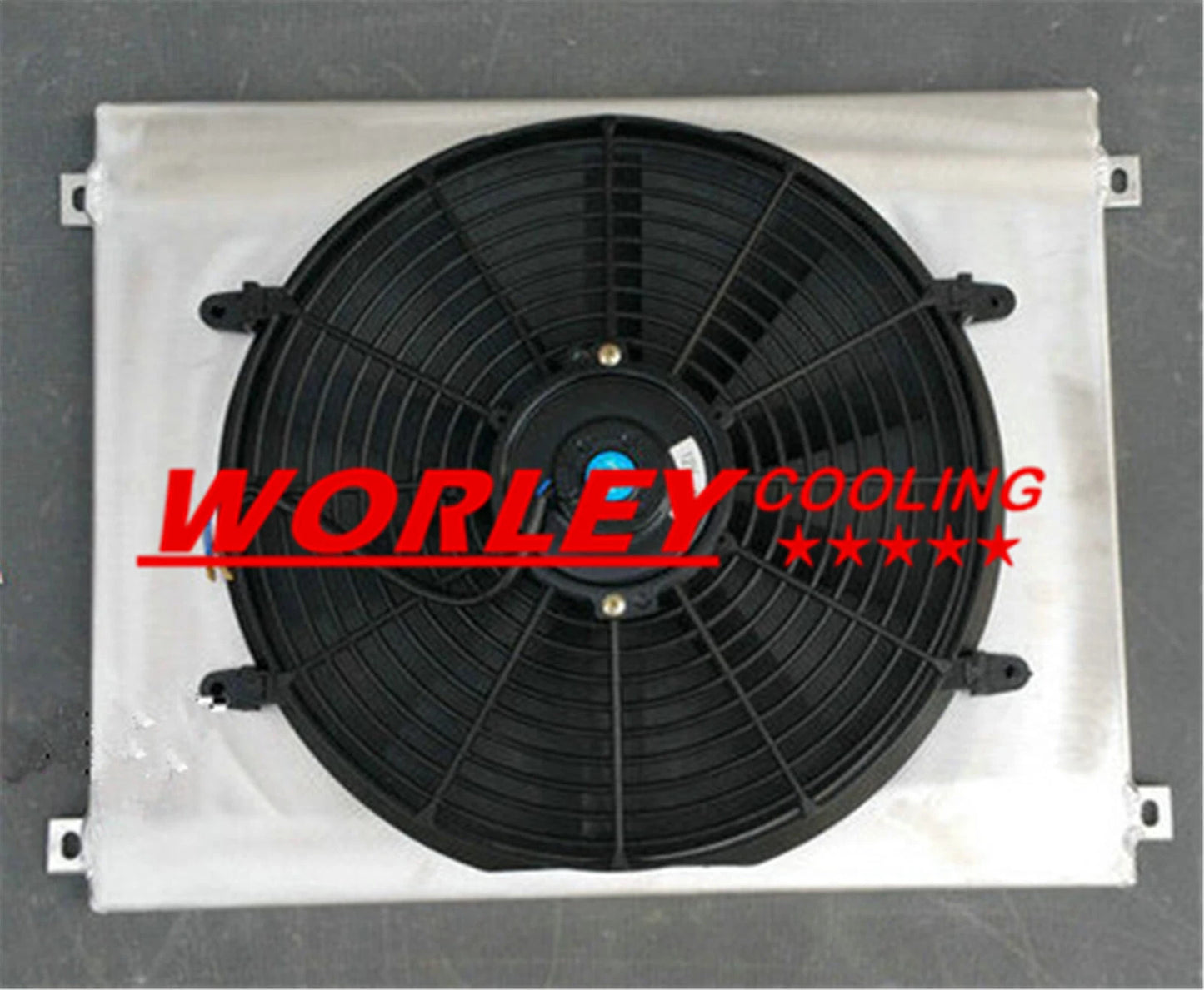 Radiator + Shroud for Toyota Hilux Surf KZN130 1KZ-TE 93-95 (1993-1995)