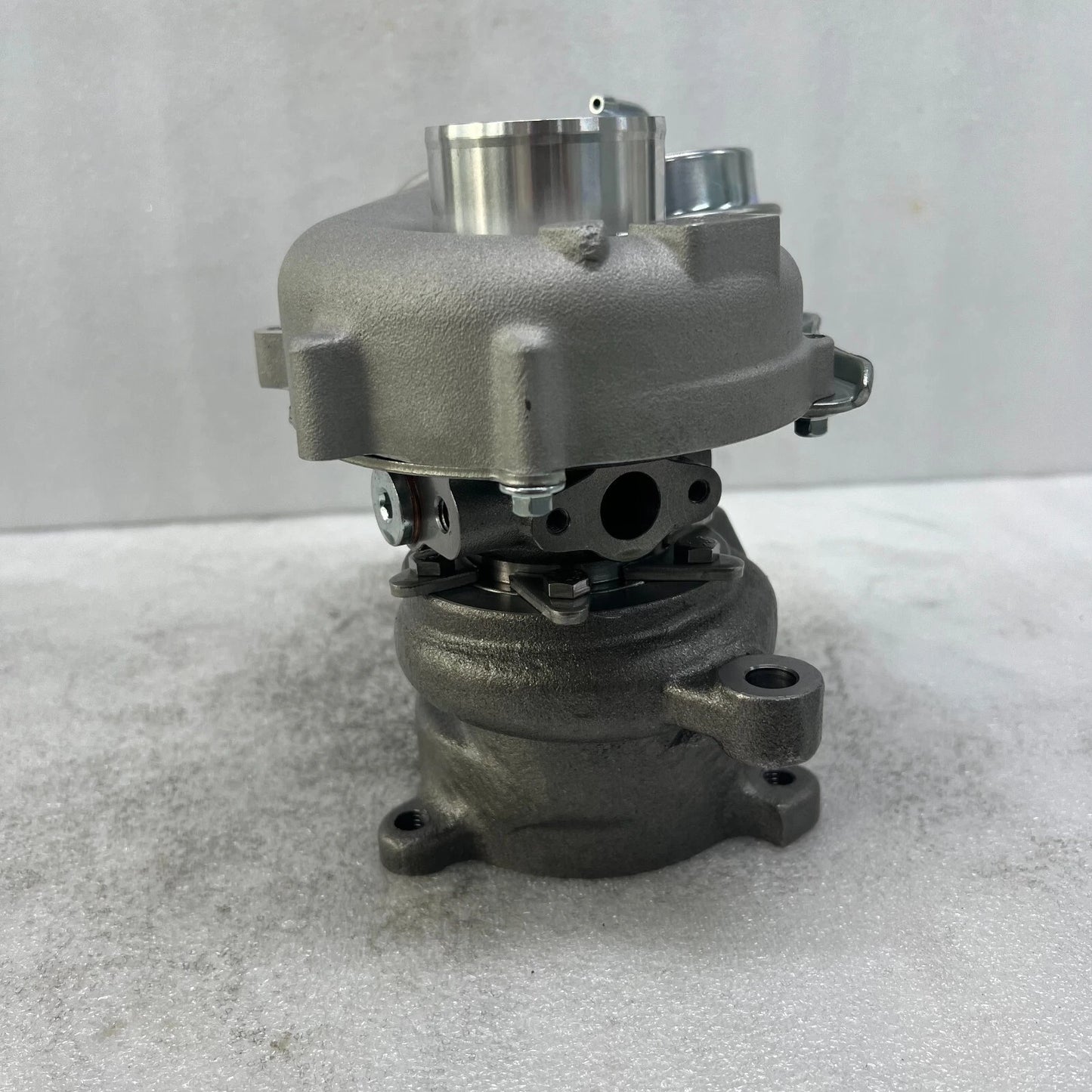 Upgraded 11 Blade Turbocharger K04-0023XL for Audi A3 S3 TT Seat Leon 1.8L