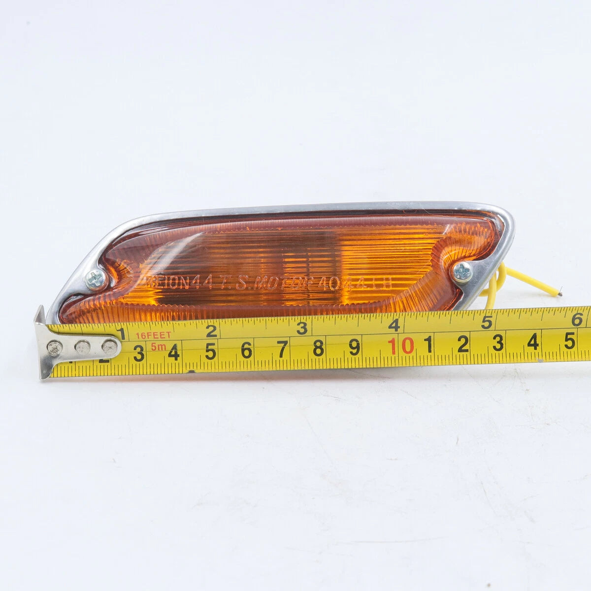 Side Marker Light L/R for Toyota Corolla KE10 KE11 KE15 KE17 1966-1970