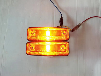 Front Bumper Blinkers Lamps Amber for Toyota Hilux Ute (1978-1983)