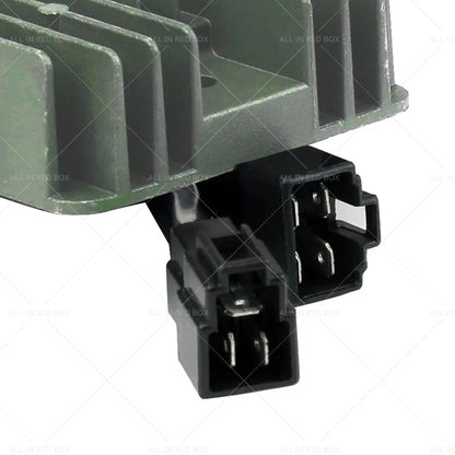 Regulator Rectifier for Triumph Daytona 600 650 675 955i Speed Four (2000-2006)