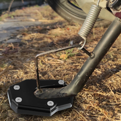 Kickstand Plate Pad Aluminum Alloy Black for Suzuki V-Strom1050 (2020–2024)
