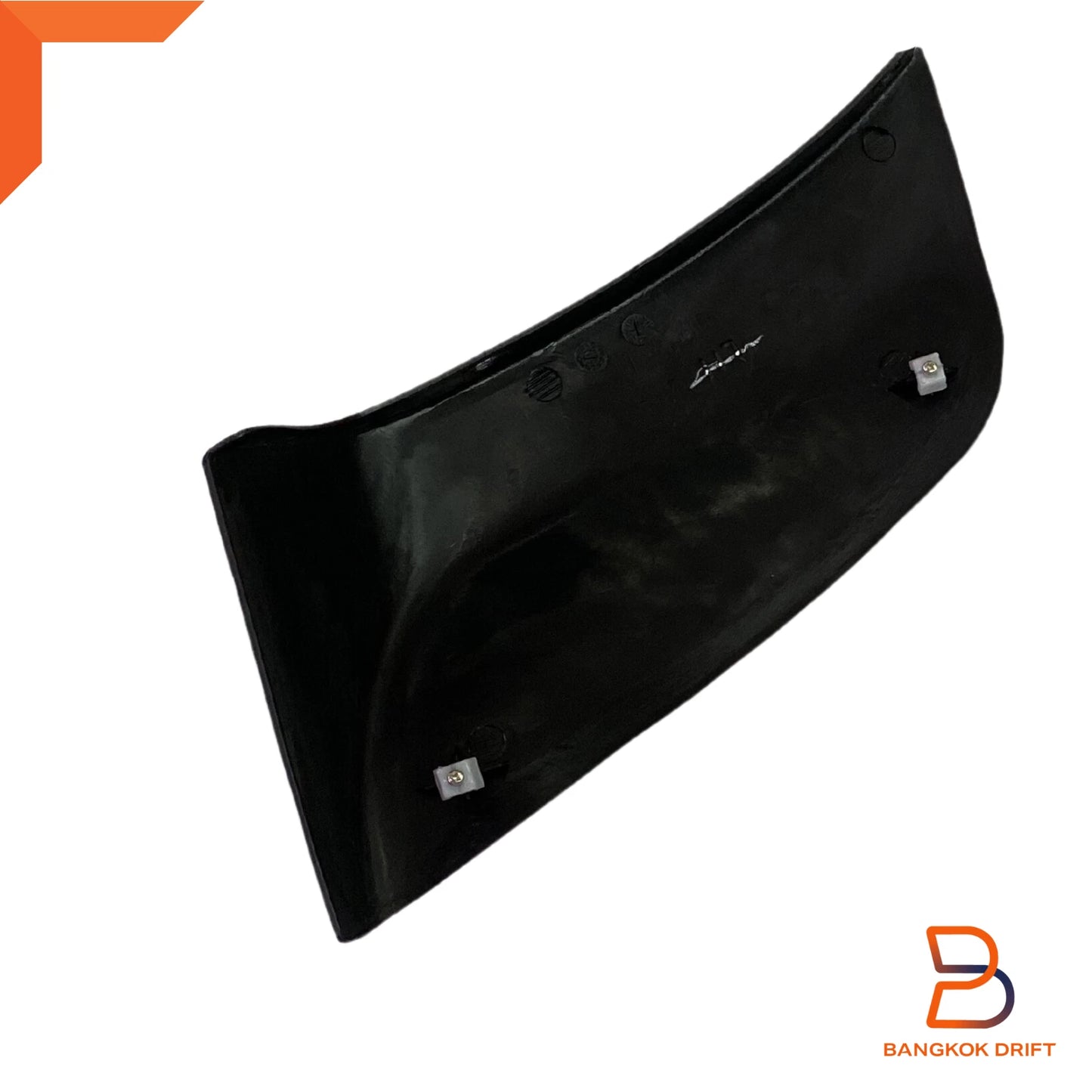 LH Rear Tub Wheel Arch Stone Guard Cover for Toyota Hilux (88-97)