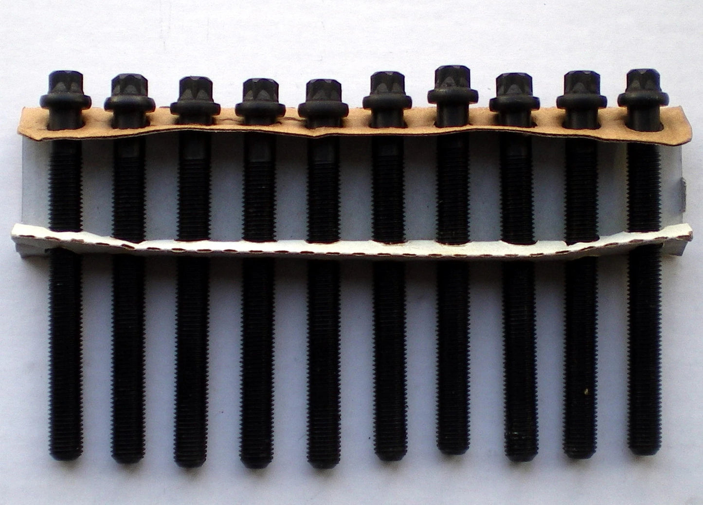 Head Bolt Set for Renault Nissan Opel Volvo F9Q 1.9 DCi DTi 1.9TD 1.9Di