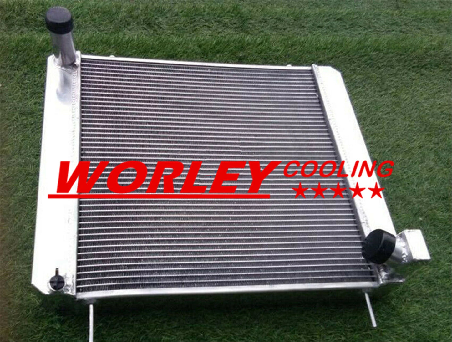 3ROW Aluminum Radiator + Fan for Jaguar XKE 3.8L (1961-1964)