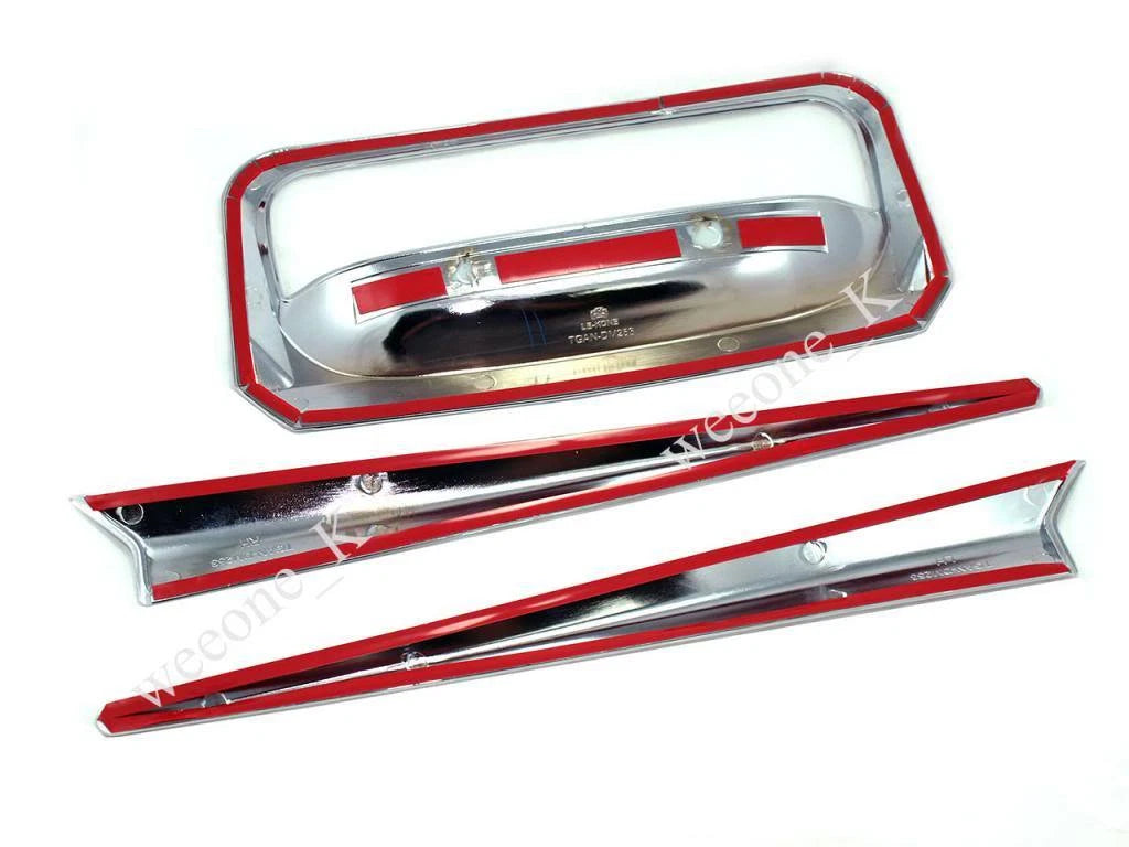 Chrome Tailgate Accent for Isuzu D-Max (2012-2015)