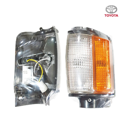 Front Corner Turn Signal Light for Toyota Hilux Ute 1984-1997