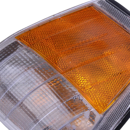 Right Side Corner Marker Turn Signal Light for Benz C Class (2001-2007)