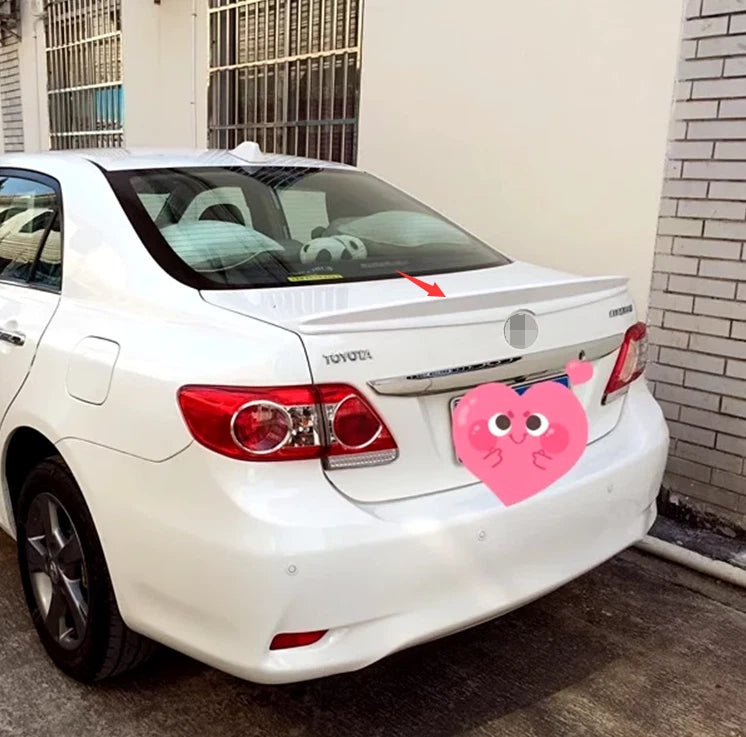 Super White Painted Trunk Spoiler Wing for Toyota Corolla Sedan (2009-2013)