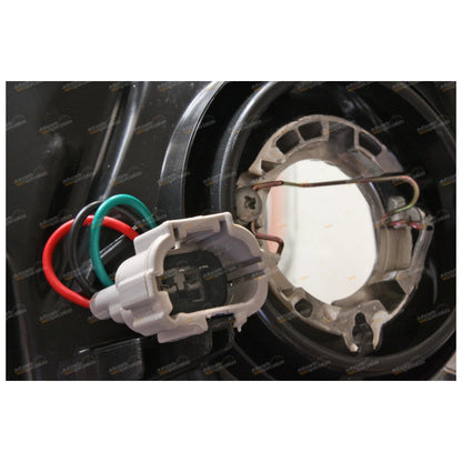 RH Headlight for Nissan Navara D22 (2001-2014)