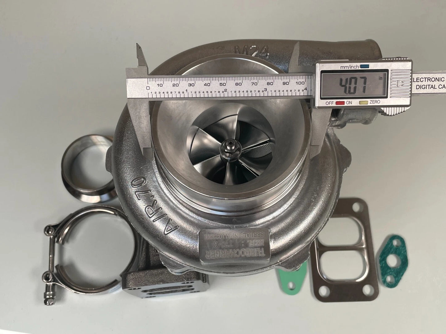 2 x T70 GT35 2.5" V-Band Turbo Charger