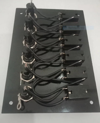 6 Gang Fused Marine Switch Panel, Splash Proof, 12/24 Volt Compatibility