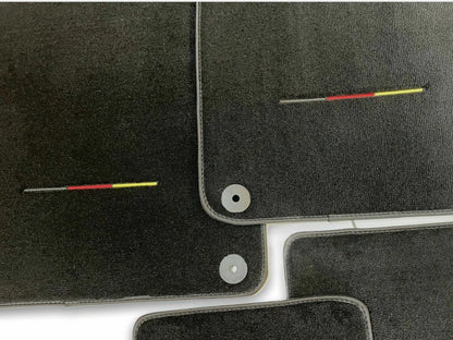 Luxury Carpet Floor Mats for Porsche 911 992 (2019-2022) - AutoWin