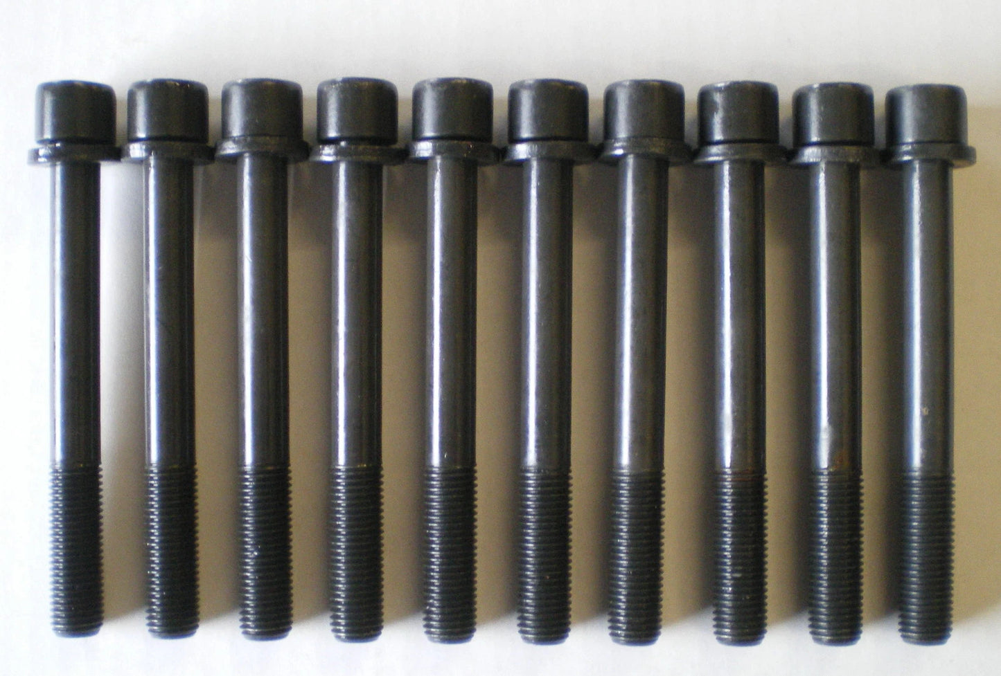 CYLINDER HEAD STRETCH BOLTS/1.8 2.0/CYLINDER HEAD STRETCH BOLTS FOR RENAULT CLIO MEGANE SPIDER