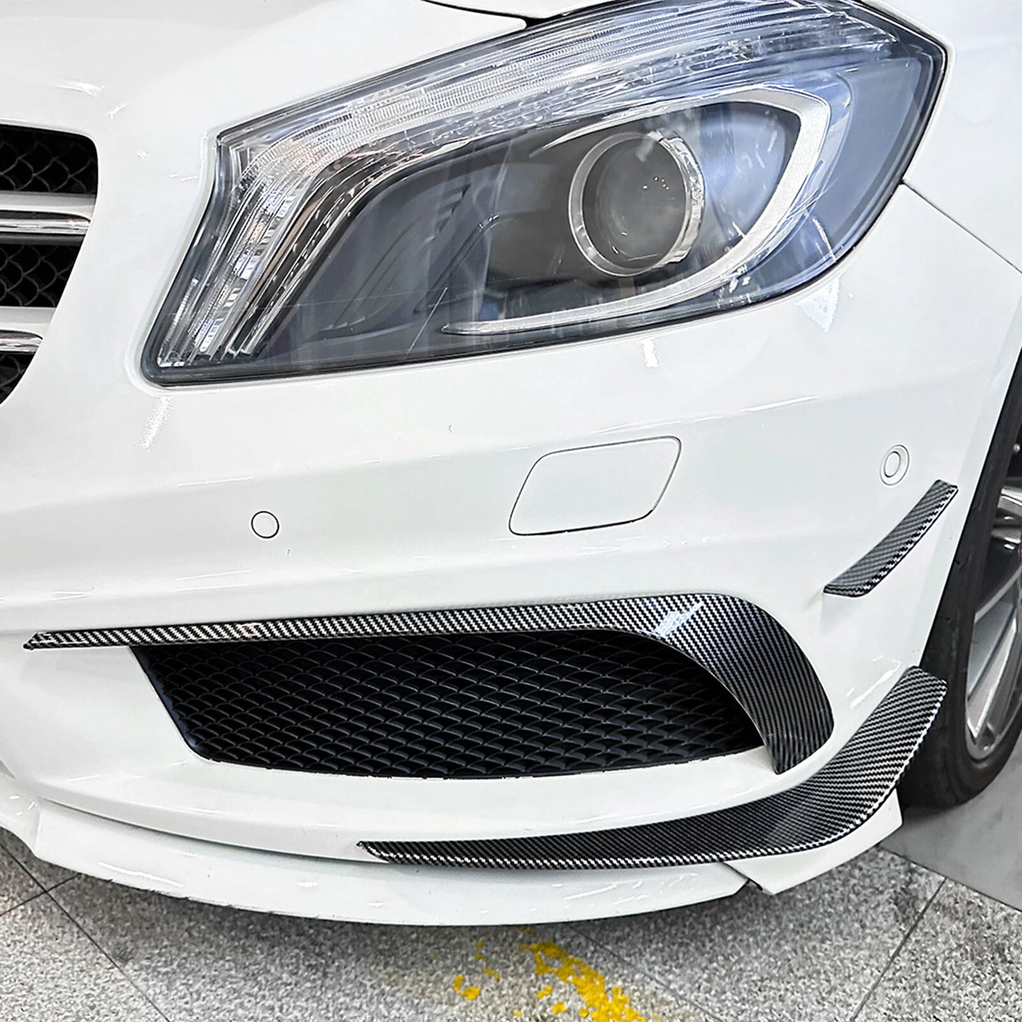Front Bumper Side Air Vent Trims for Benz W176 AMG (2013-2015)