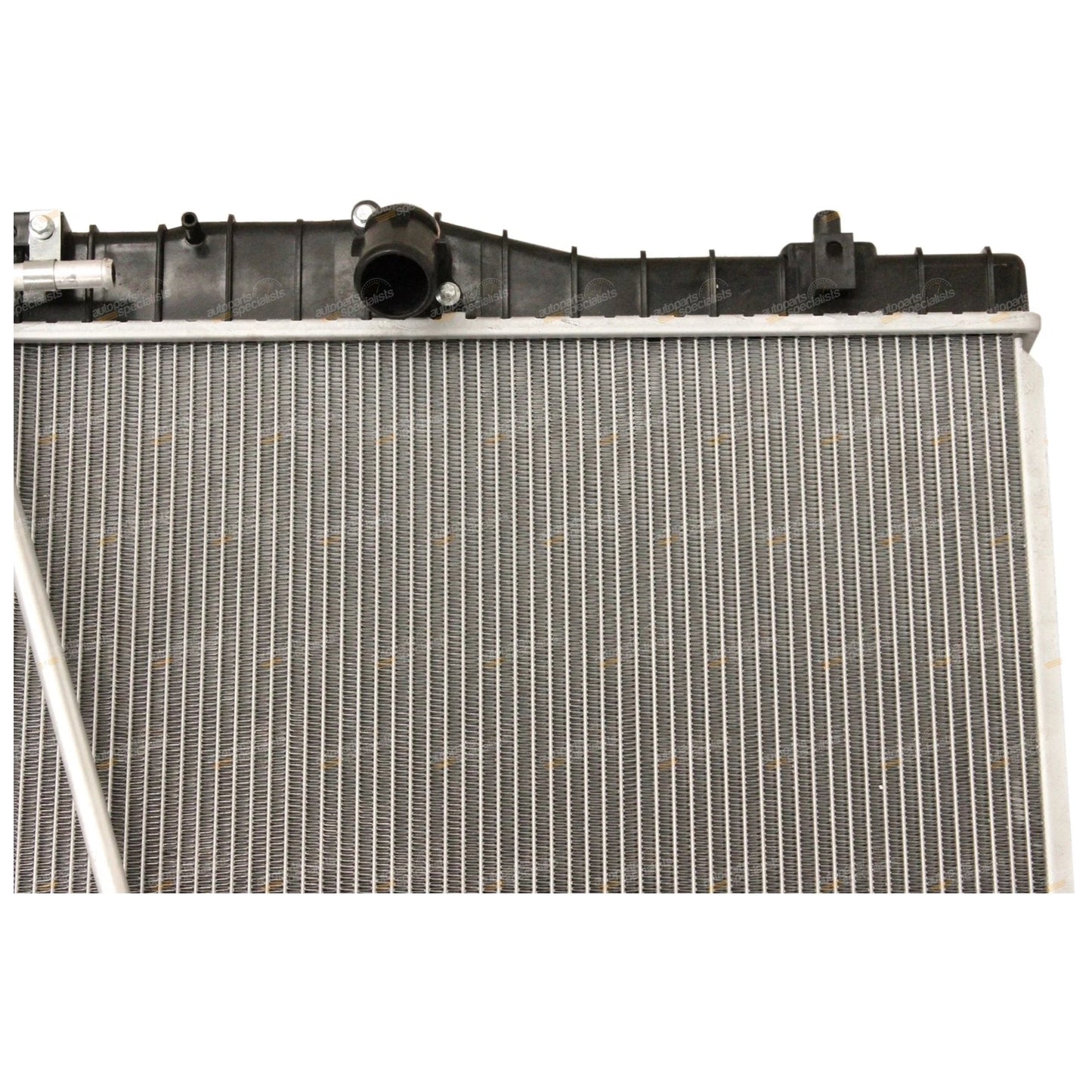 Heavy Duty Alloy Core Radiator 2.5L/3.0L for Toyota Hiace (2005–2010)