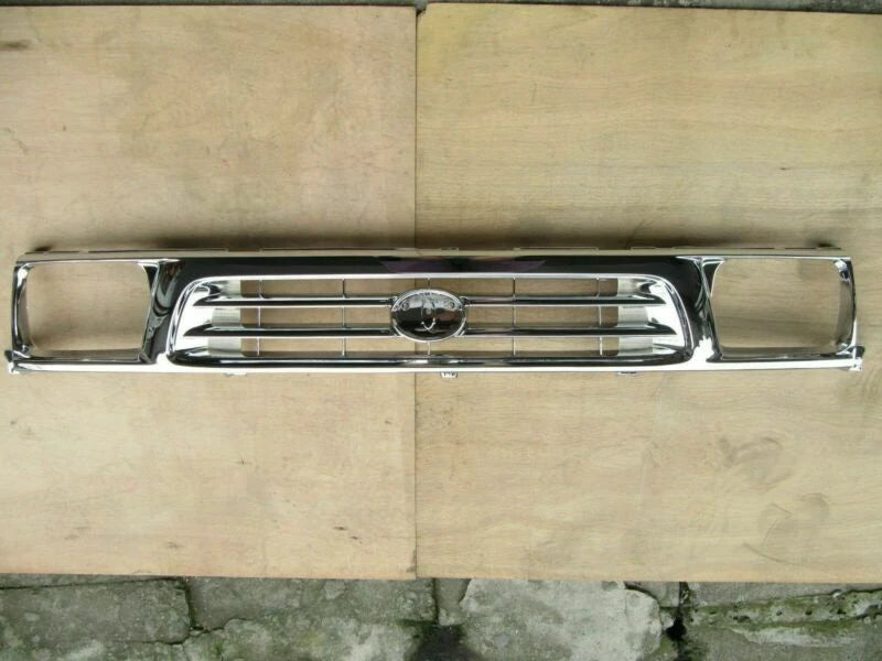 Grill for Toyota Hilux 1997-2001 4x2 2WD Workmate (1997-2001)