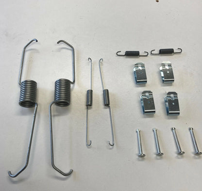 Rear Brake Shoe Drum Spring Hardware Kit for Isuzu Dmax