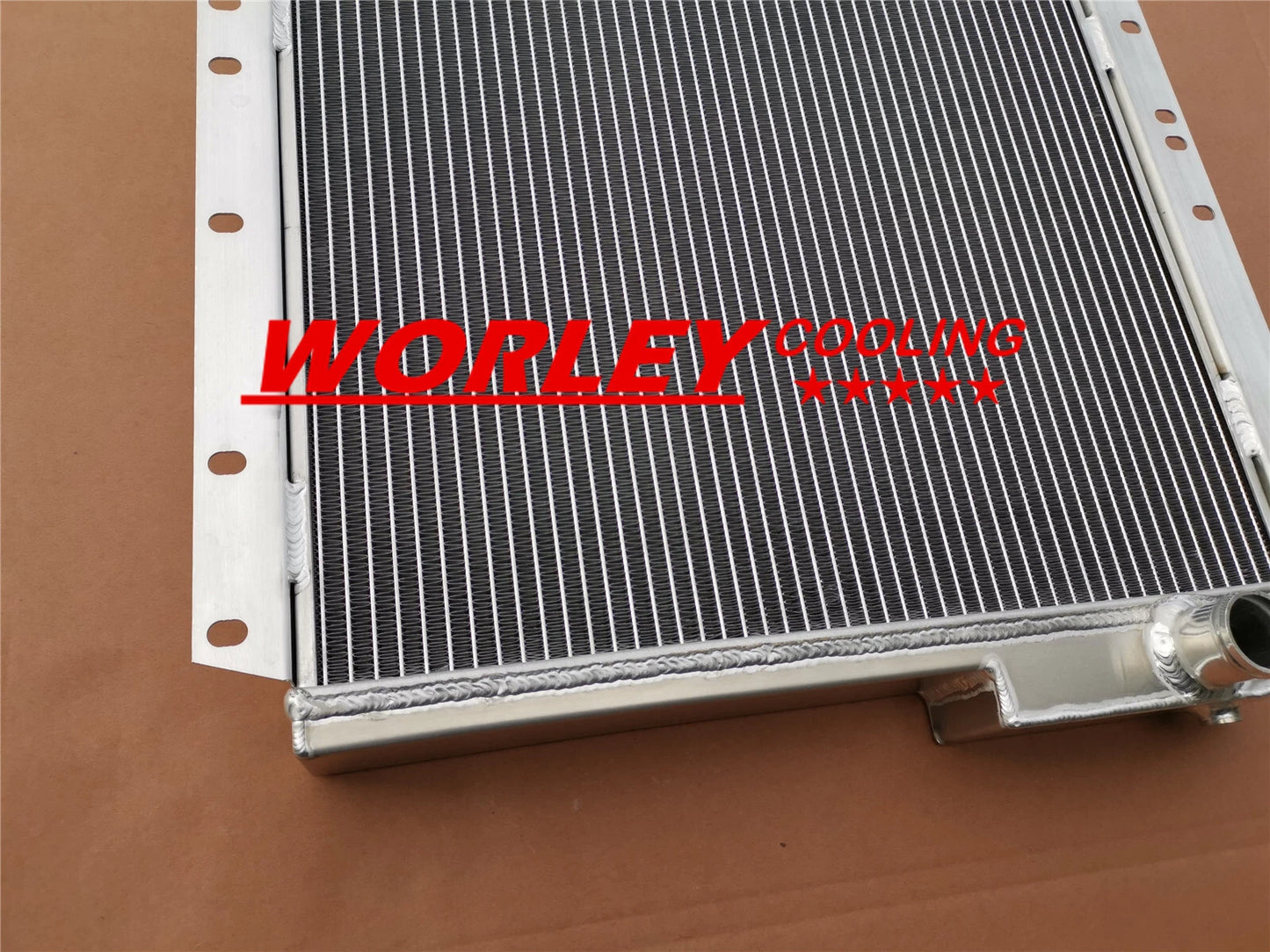 NSW-3 Rows Aluminum Radiator for Toyota FJ40 FJ45 LandCruiser (1965-1970)