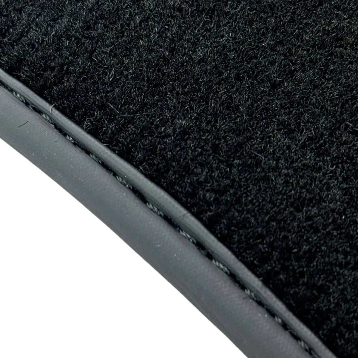 Black Floor Mats for Audi A5 Coupe (2007-2016) with Carbon Fiber - 2 x Mats