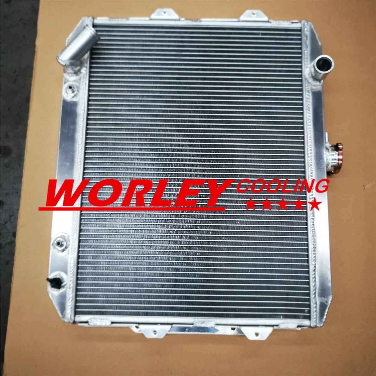 3ROW Aluminum Radiator for Mitsubishi Montero/Shogun II V23W/V43W (90-00)
