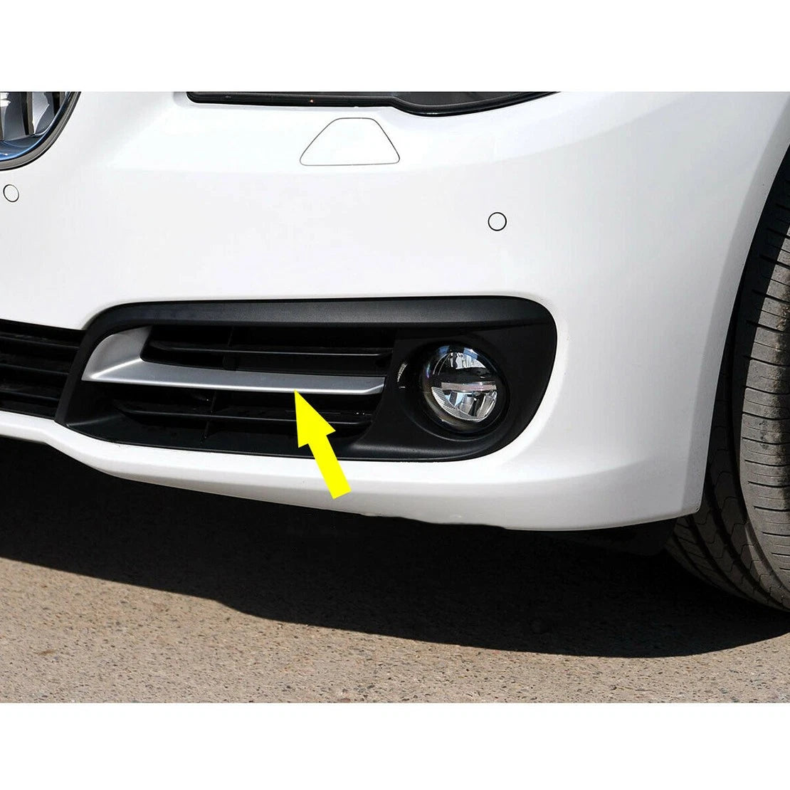 Left Front Bumper Grille Trim for BMW 5 Series F10 F18 (2014-2016)
