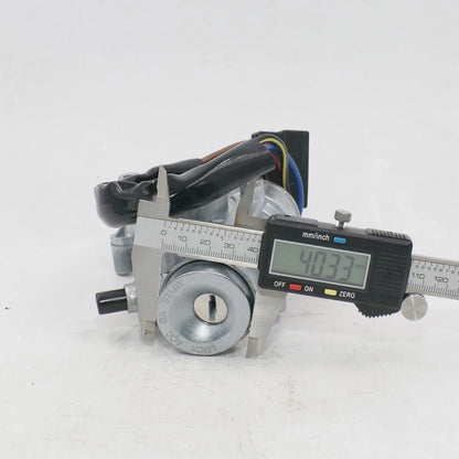 Ignition Door Fuel Cap Locks for Toyota Hilux 1979-1983