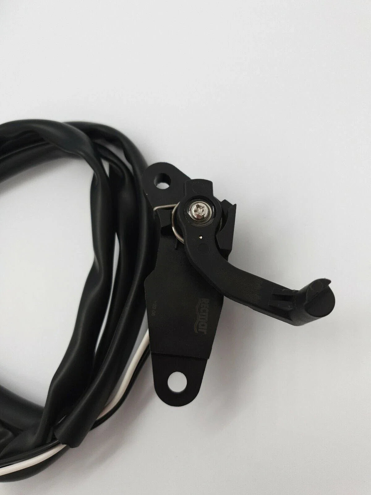 Trim Sender for Suzuki Outboard DF25/DF30/DF40/DF50/DF60/DF70/DF115/DF140/DF150