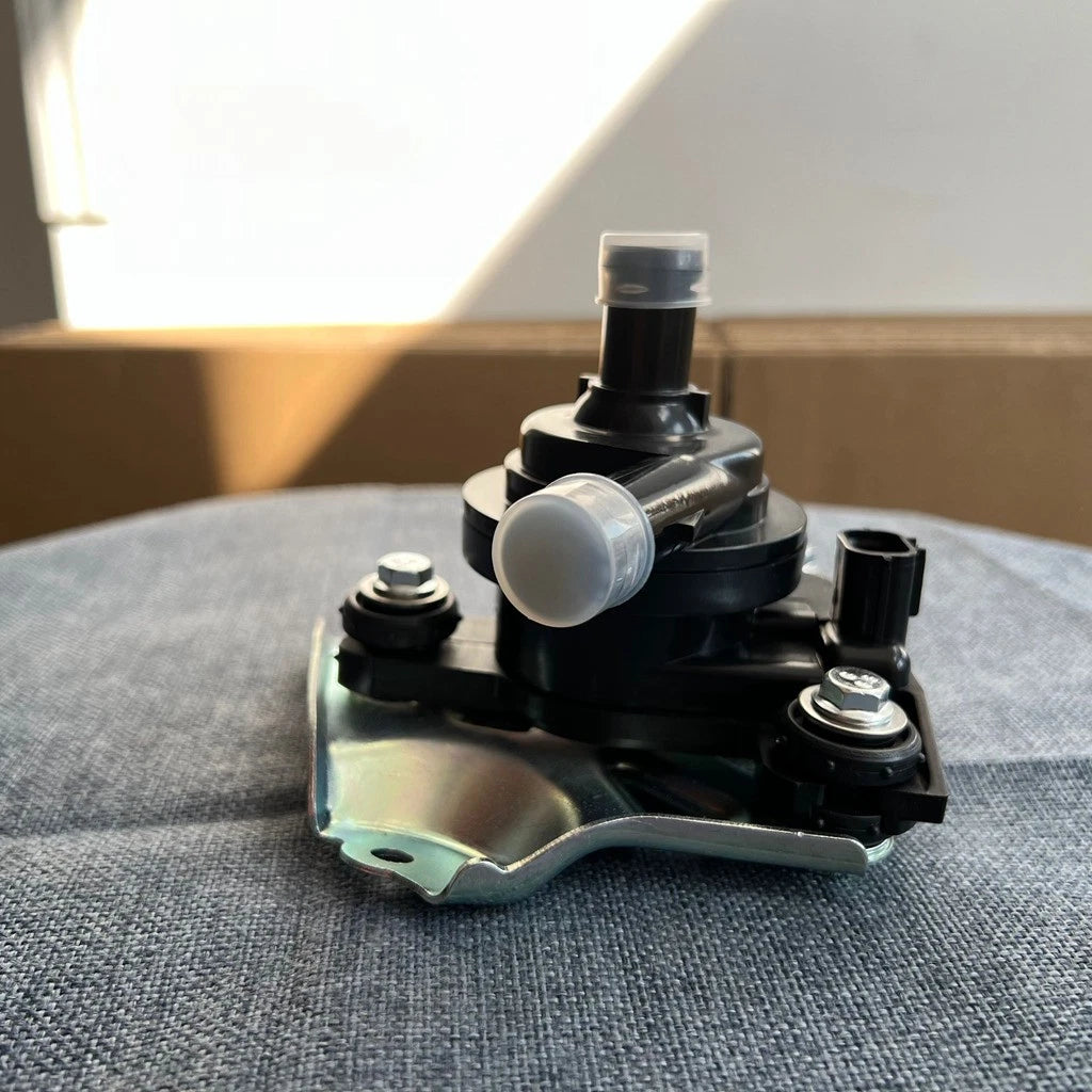 Hybrid Electric Inverter Water Pump for Toyota Prius (2004–2009)