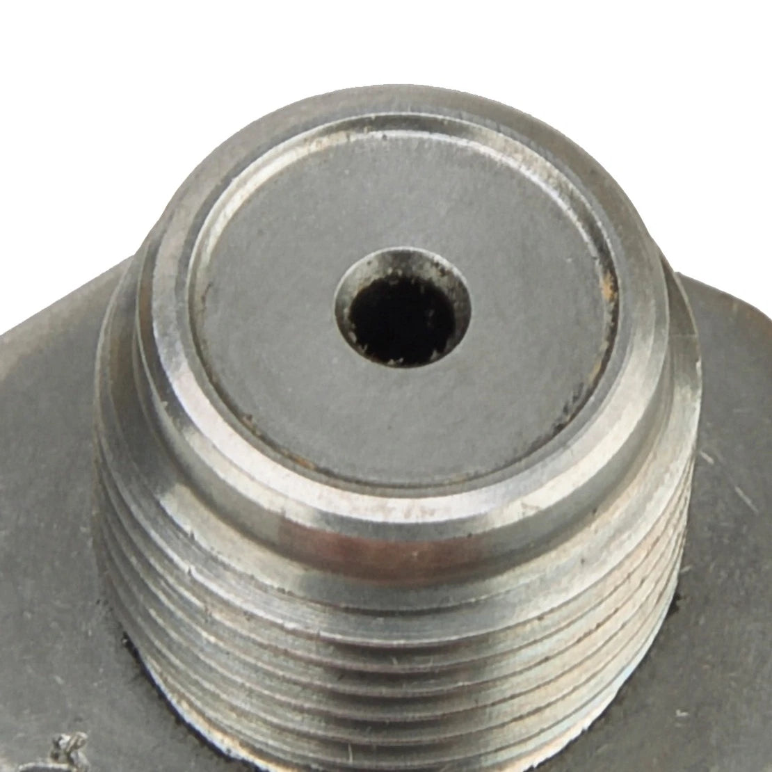 Fuel Rail Pressure Sensor for Vauxhall Opel Antara Zafira Astra (2004-2015)
