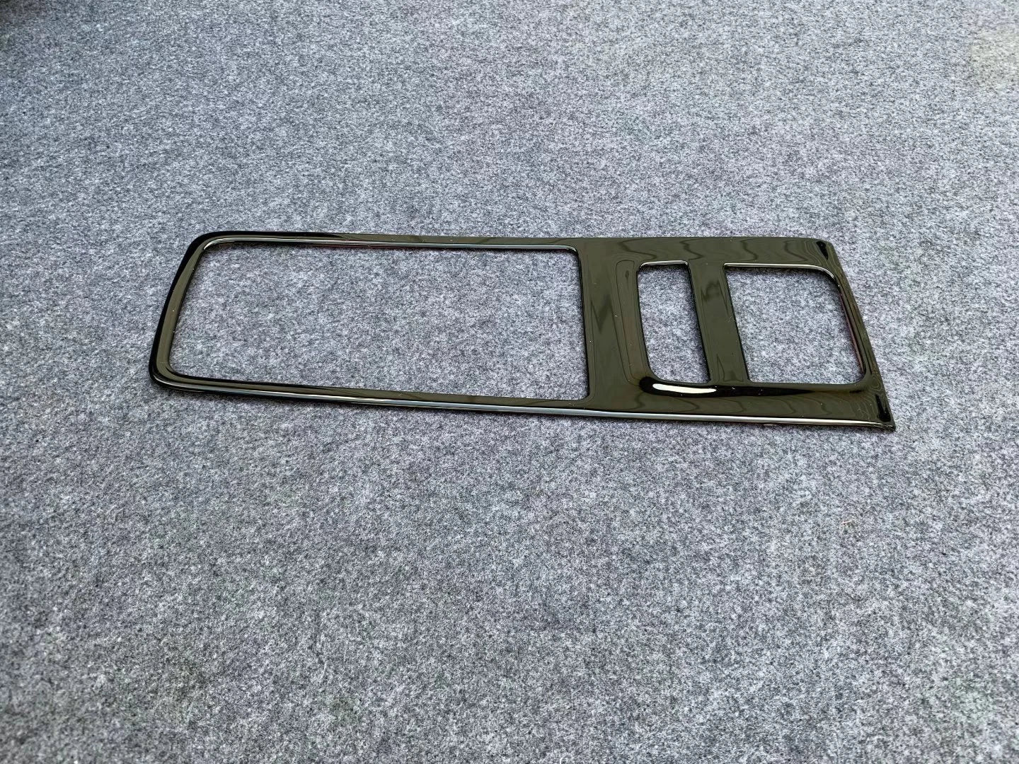 Interior Gear Shift Panel Cover for 2020-2024 Toyota Harrier Venza Black Frame