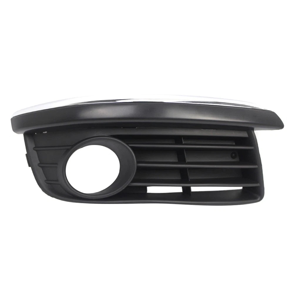 Right Front Bumper Fog Light Cover w/ Chrome Trim for VW Jetta (2006-2010)