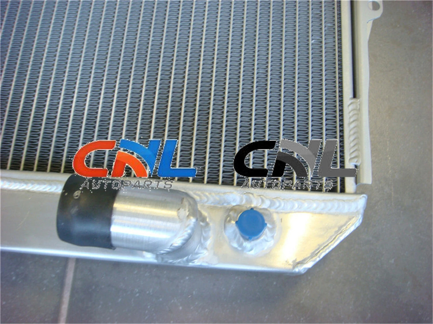 50MM Aluminum Radiator for Toyota HILUX LN106 LN111 Diesel (1988-1997)