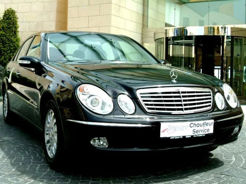Grille Assembly Chrome for Mercedes Benz W211 (2003-2009)