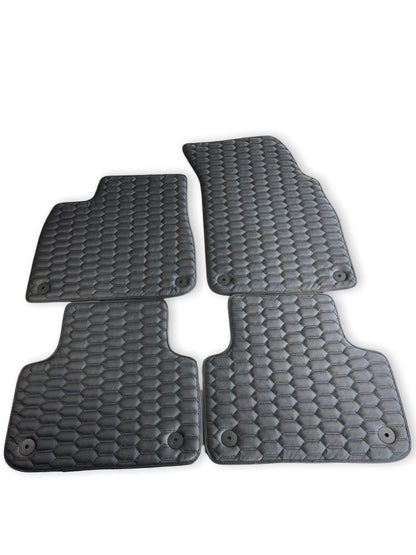 Black Leather Floor Mats for Audi Q7 (2017-2022) - Exclusive AutoWin Brand