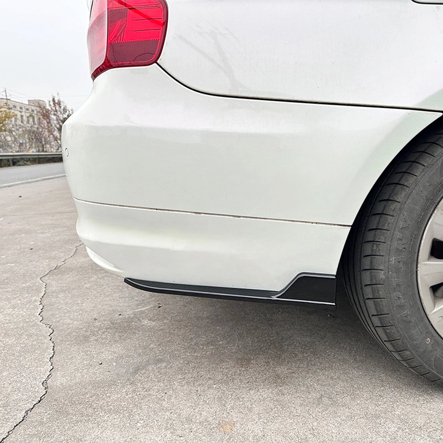 2 x Rear Bumper Side Covers for BMW 3 Series E90 (2005-2012) Carbon Look