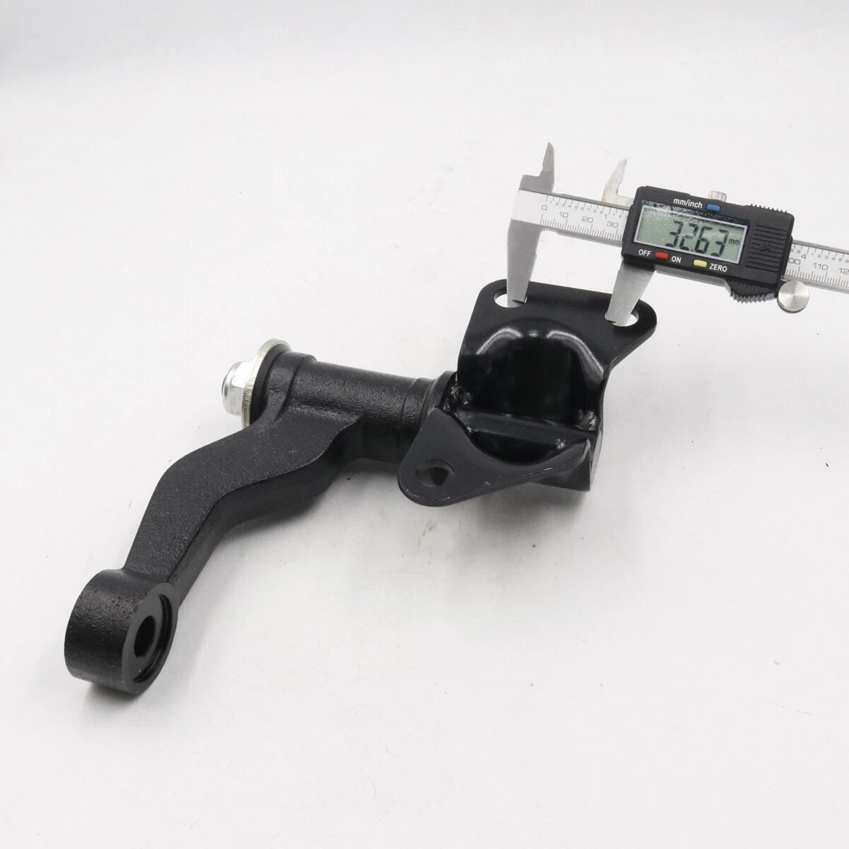 Idler Arm for Nissan D22 Crew Cab 1997-2004