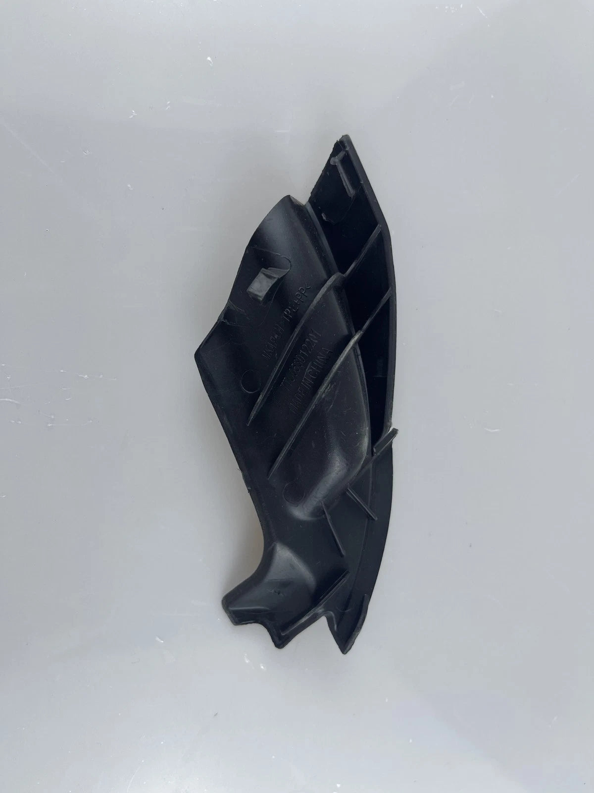 Fender to Cowl Seal for Toyota Tacoma (2005–2016)