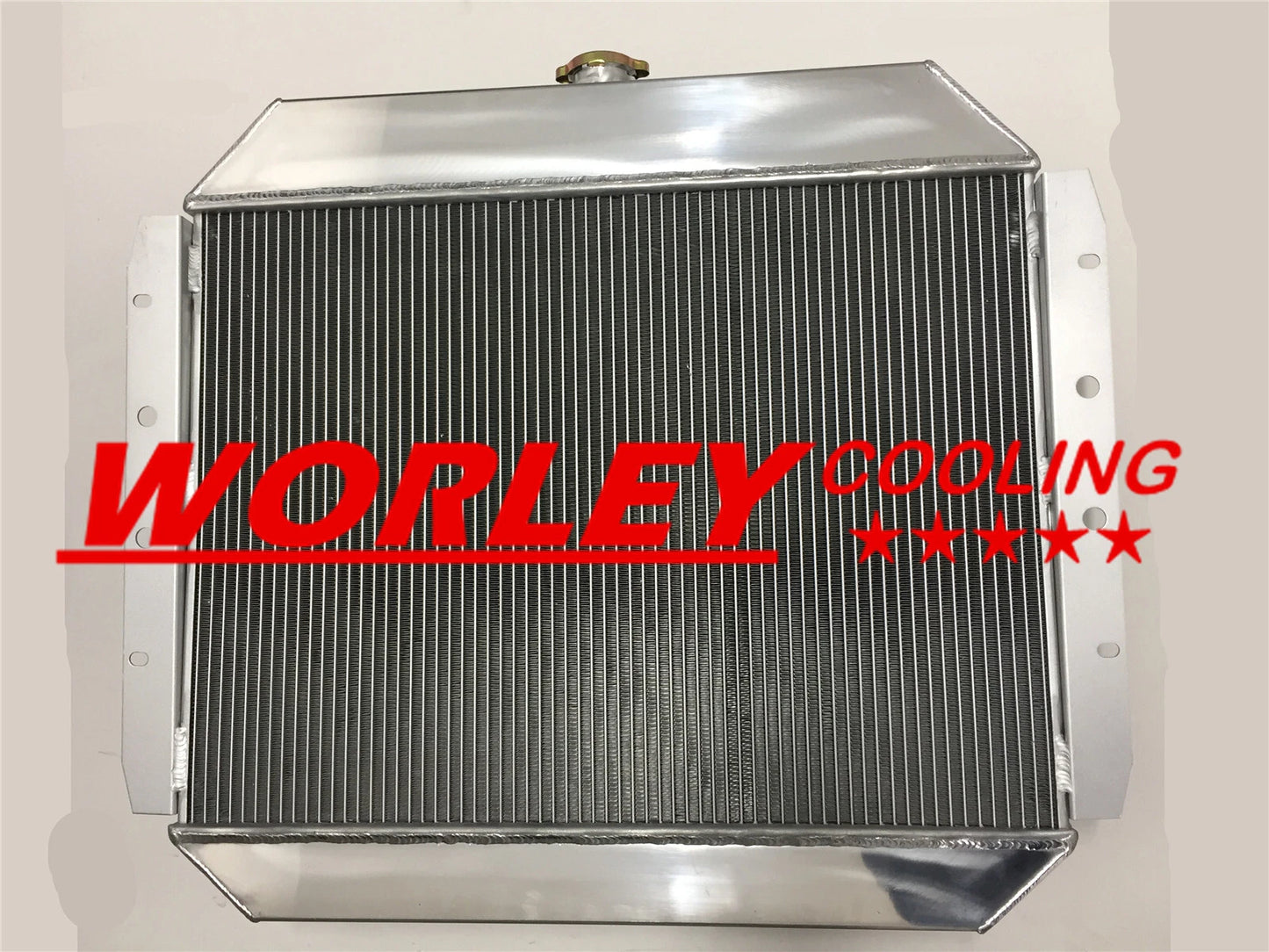 44MM 3Row Aluminum Radiator for Ford F-100 Pickup (1968-1979)