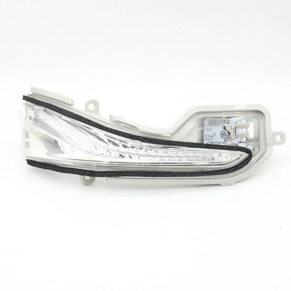 Right Side Mirror Turn Signal Lamp for Infiniti Q50/Q70/Q60/QX30 (2014–2019)