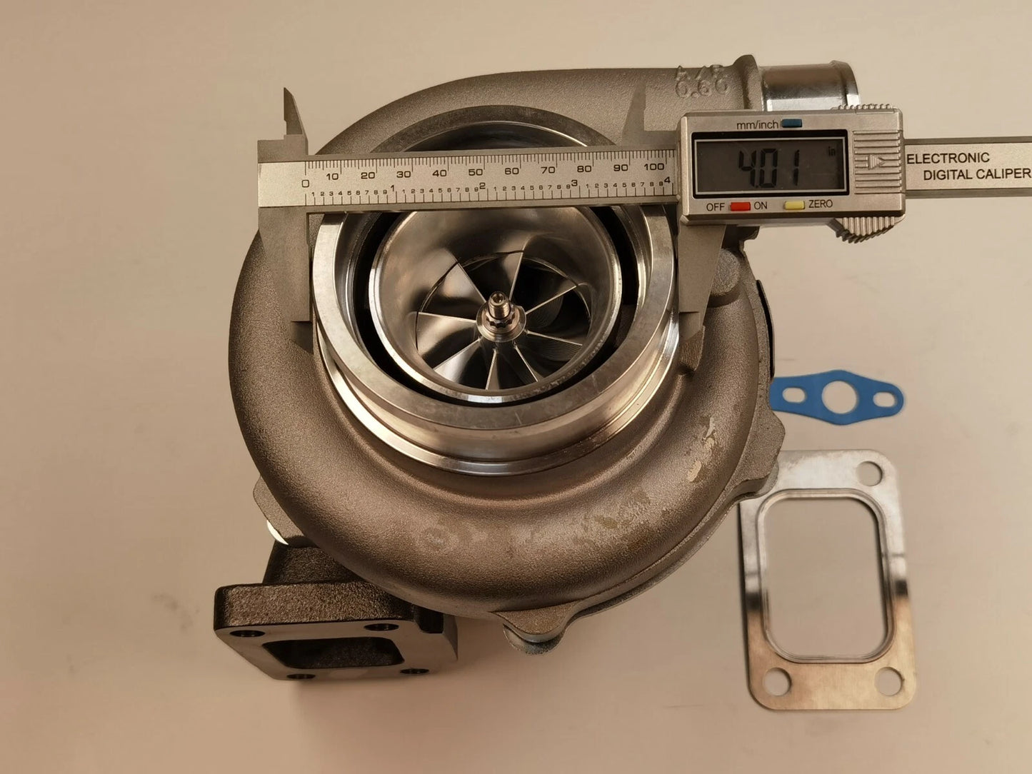 GTX3071R Turbo for Universal - Ceramic Dual Ball Bearing, 4 Bolt T3 ()