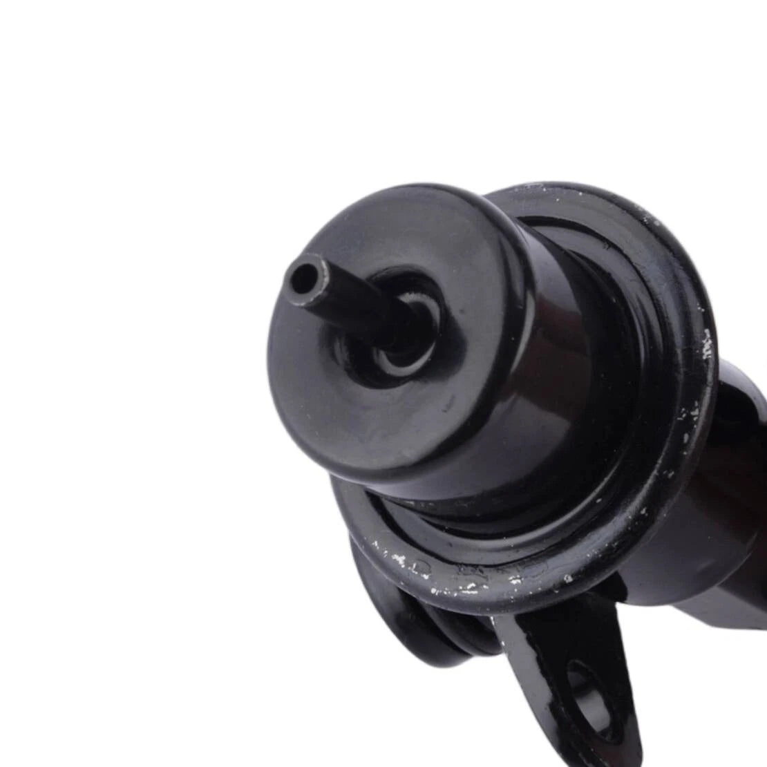 Fuel Pressure Regulator for Hyundai Kia 2.5L 2.7L (1999-2006)