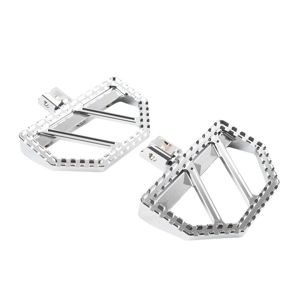 Chrome Mini Foot Pegs for Harley Softail (2018-2023)