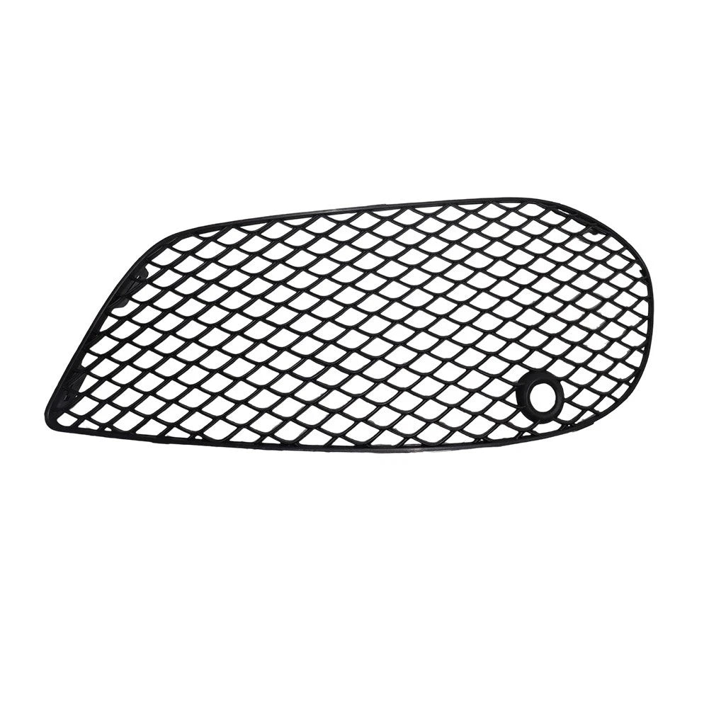Right Side Front Bumper Fog Light Mesh Grille for Mercedes W205 (2015–2018)