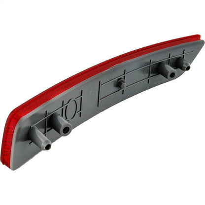 Rear Right Bumper Reflector for GMC Yukon, Chevrolet Suburban (2000-2006)
